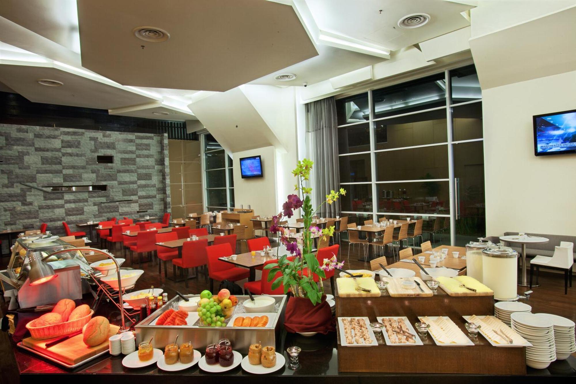 Parkroyal Serviced Suites Kuala Lumpur — Fotos 1